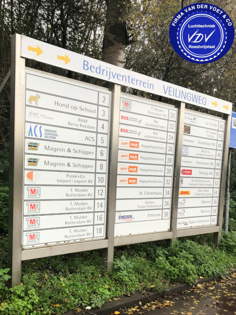 wasbakken, werkbladen, afzuigkappen 